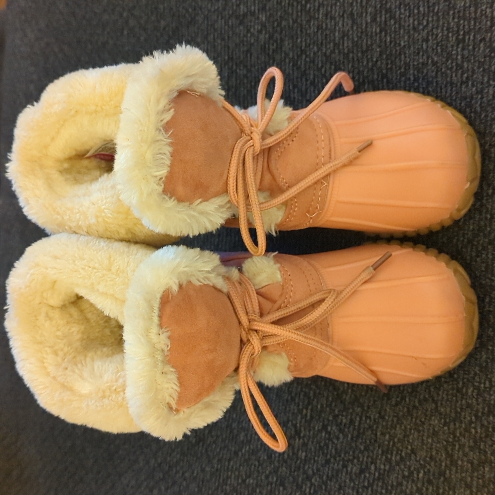 Olivia Miller Jamila Boots Pink with Faux Fur